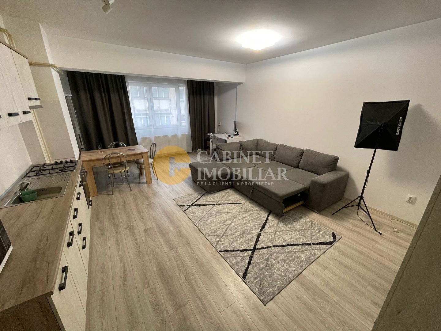 Oancea 1 camera etaj 5/9 mobilat - Poză 7