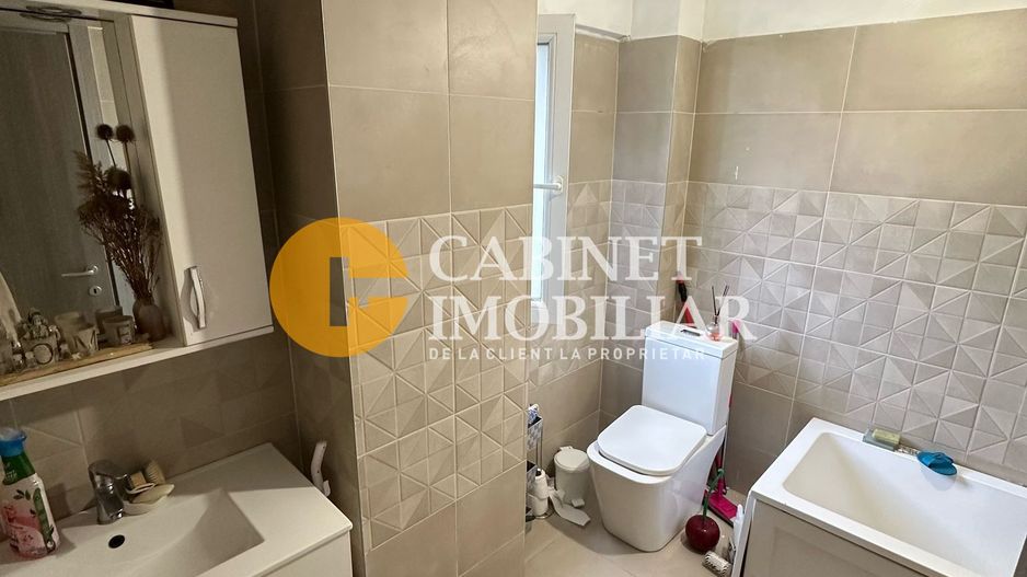 VISANI - 2 CAMERE DECOMANDAT - ETAJ INTERMEDIAR - MOBILAT SI UTILAT - Poză 5