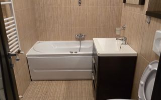 Apartament 2 camere ,65 mp,loc de parcare inclus - Poză 6