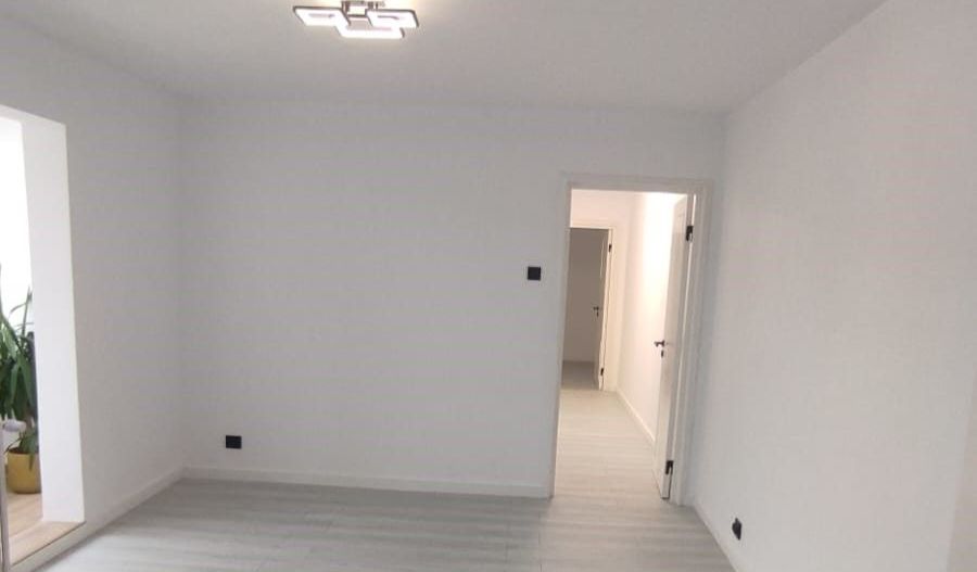 Apartament 3 camere - Poză 4