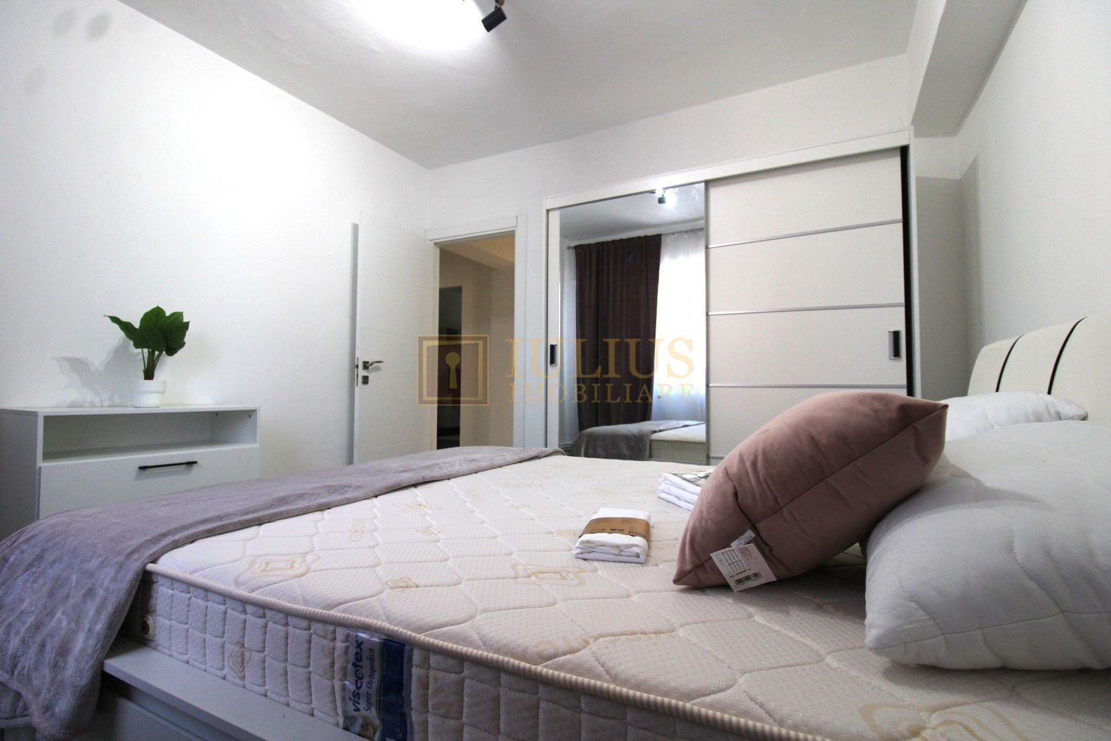 4 camere decomandate, la doar 3 min de Iulius Mall - Poză 11