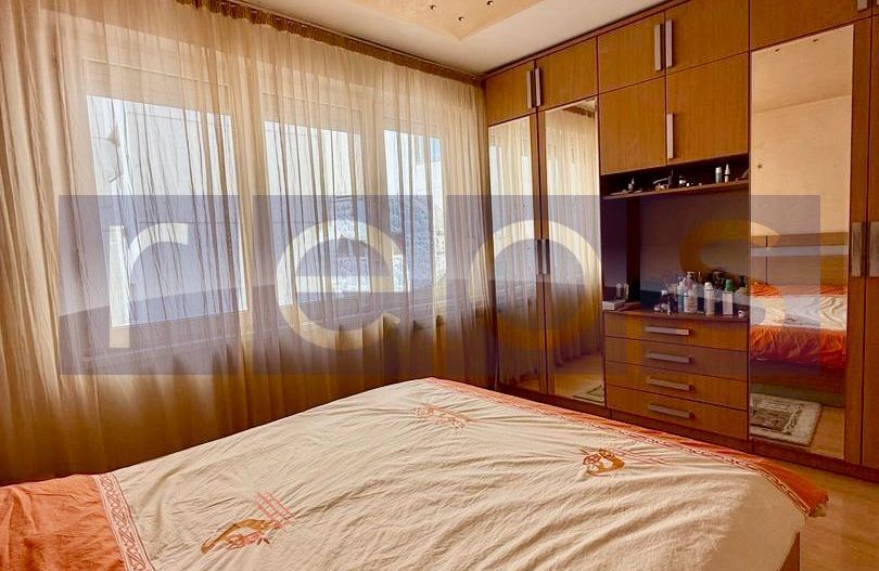 VANZARE APARTAMENT 2 CAMERE 45MP CALEA VICTORIEI ATENEU ULTRACENTRAL - Poză 2