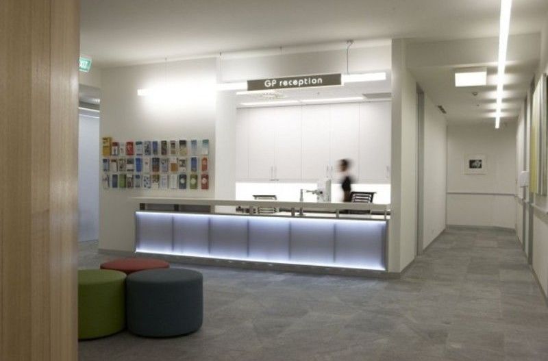 Spatiu comercial de inchiriat sau vanzare, ideal clinica medicala sau birouri - Poză 10