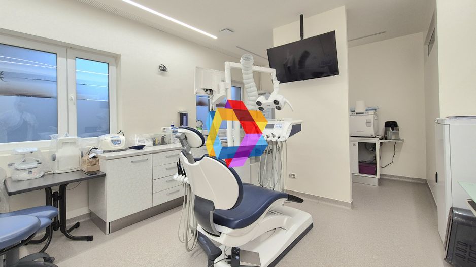 Clinica medicala finisaje premium - 196 mp - Poză 8