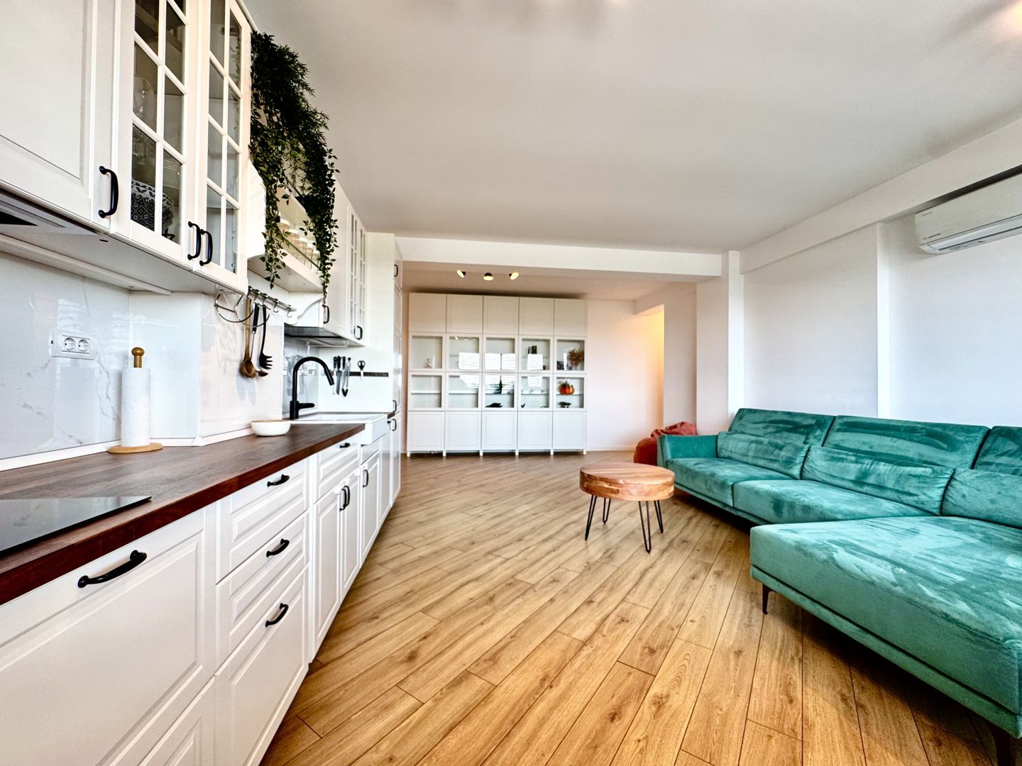 Apartament penthouse, cu terasa generoasă, la intrare in Giroc - Poză 5