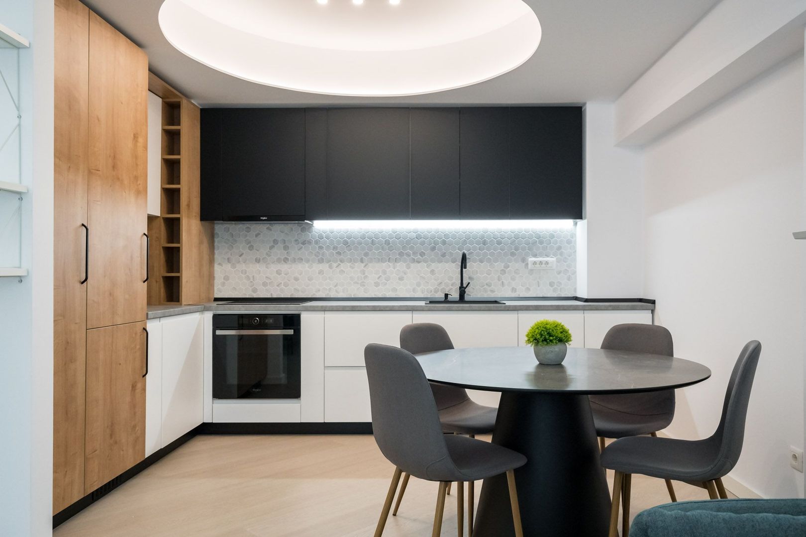 COMISION 0% - Apartament 3 camere superb Cortina North parcare subterana inclusa - Poză 13