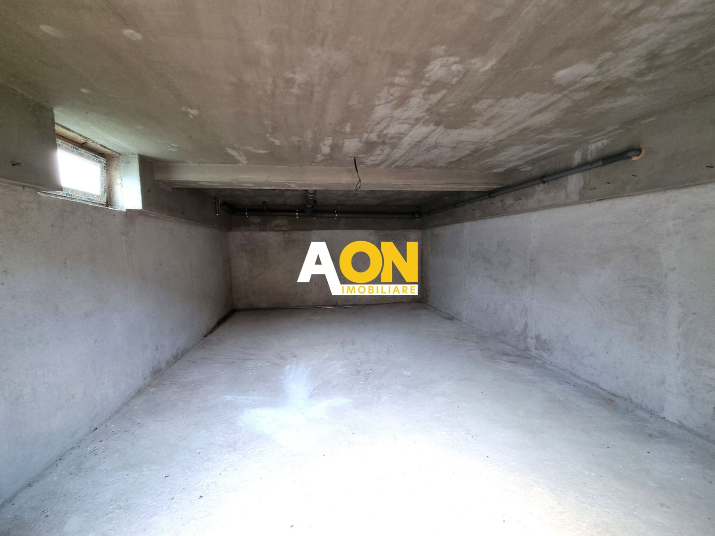 De vanzare casa semifinisata 3 camere, 608mp teren, Recea - Poză 9