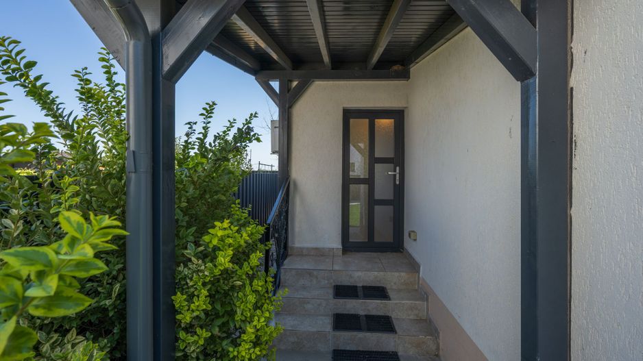 Casa cu Mesteceni!  Complex Lalelelor Domnești - Poză 28