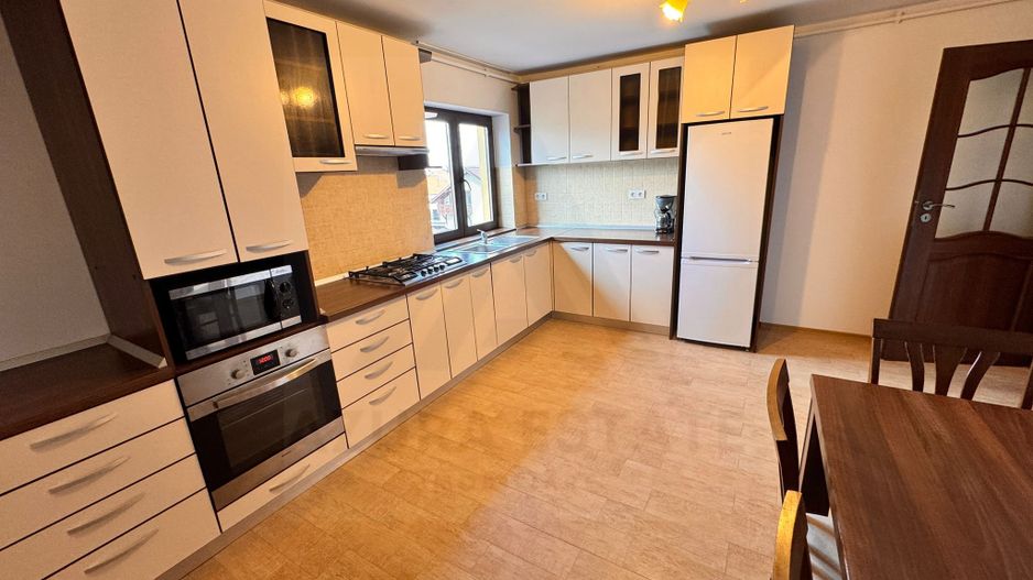 Apartament modern 3 camere 80 mp utili parcare privata Ultracentral - Poză 9