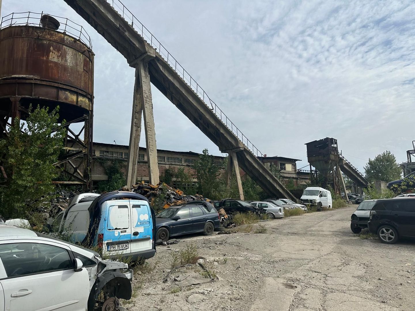 Platformă Industrială cu Cale Ferată si Infrastructură Completă - Poză 33