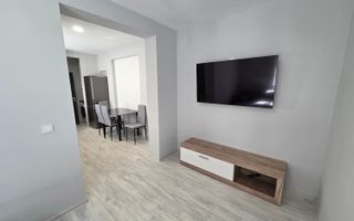Apartament cu 2 camere renovat la casa | Curte | Central - Poză 4