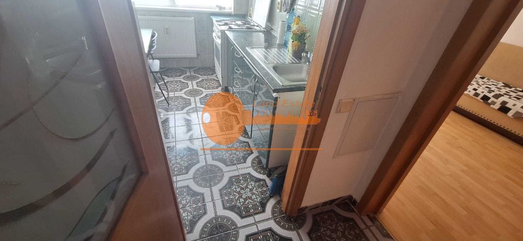 Apartament 3 camere – Piața Iancului, chiar la metrou - Poză 5