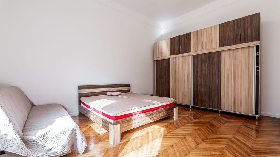 Apartament spațios cu 2 camere, situat pe strada Mețianu - Poză 5