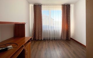 Apartament de închiriat 3 camere ,  pe Republicii, Baia Mare - Poză 3
