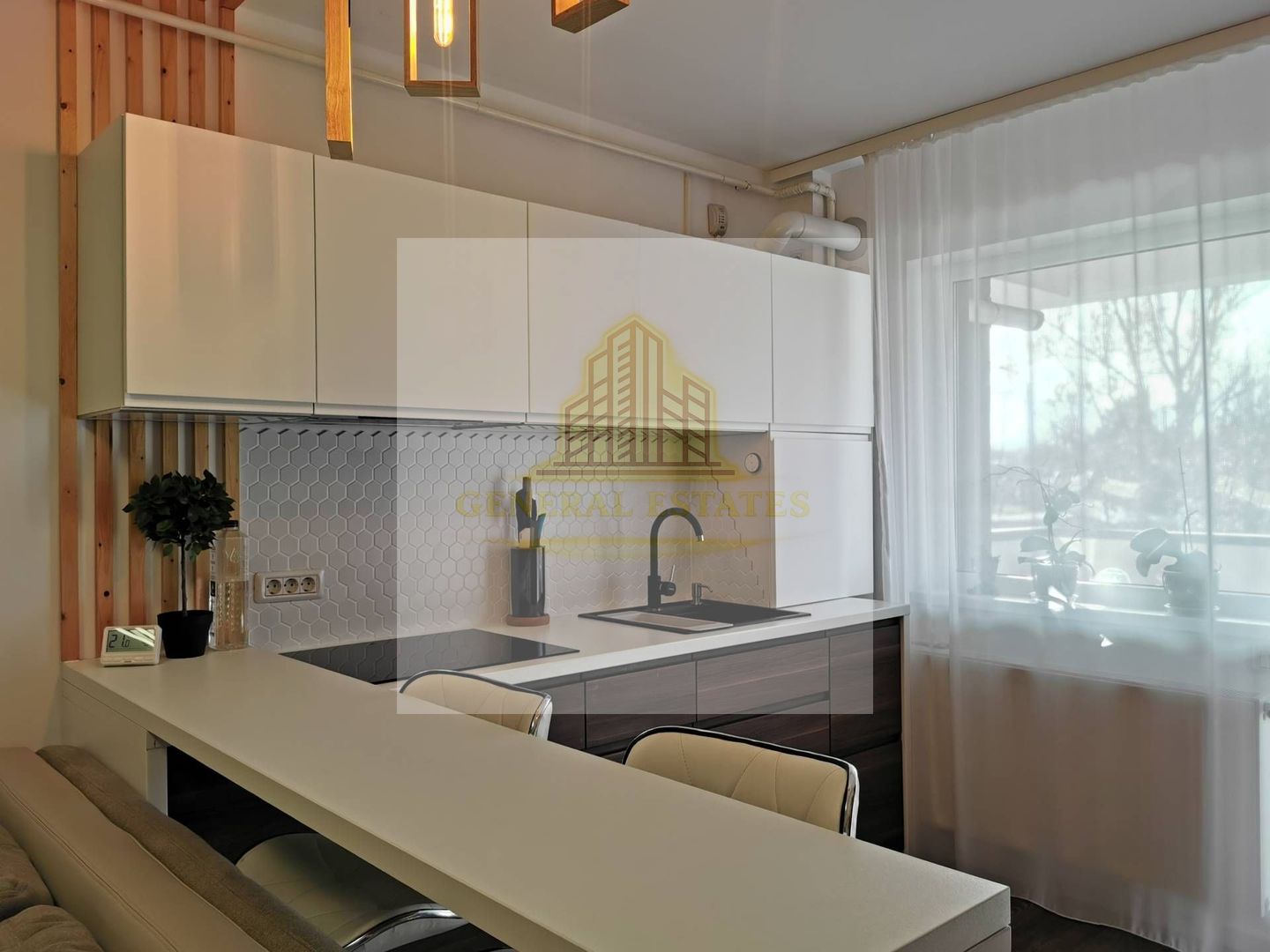 Apartament spre vanzare 3 camere, Coresi, Brasov - Poză 10