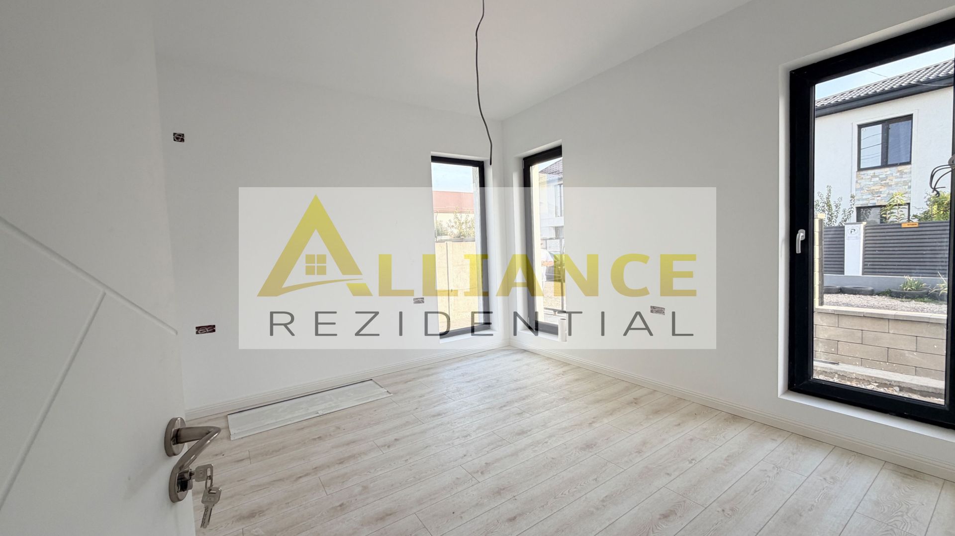 Casa parter gata de mutare, 4 cam, incalzire pardoseala, teren 375mp - Poză 6
