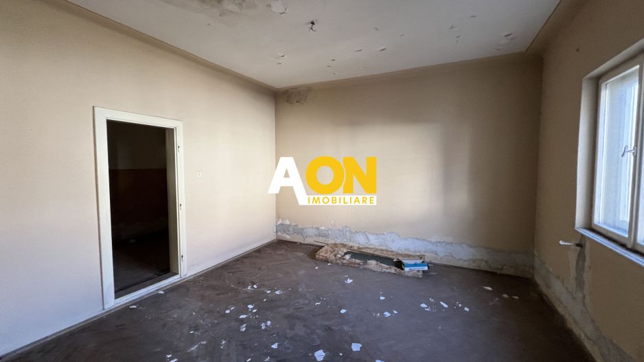 Casa de vanzare pretabila birouri/salon/spatiu comercial, 748MP - Poză 8