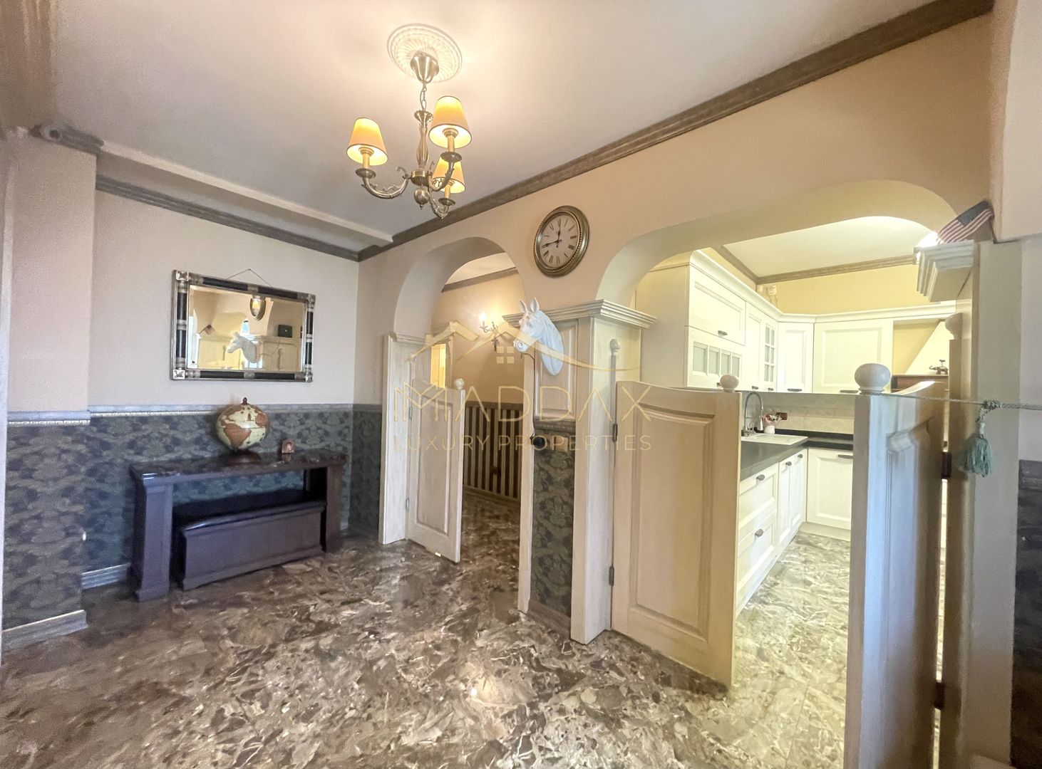 Vila 7 camere**Lake view**Ponton privat**Piscina**Teren 933 MP//Balotesti - Poză 6