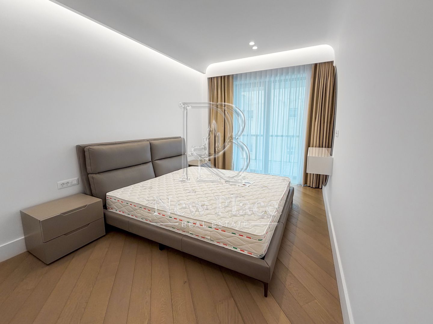 CORTINA 126 | Apartament exclusivist | Terasa 25 mp | ULTRA LUX - Poză 7