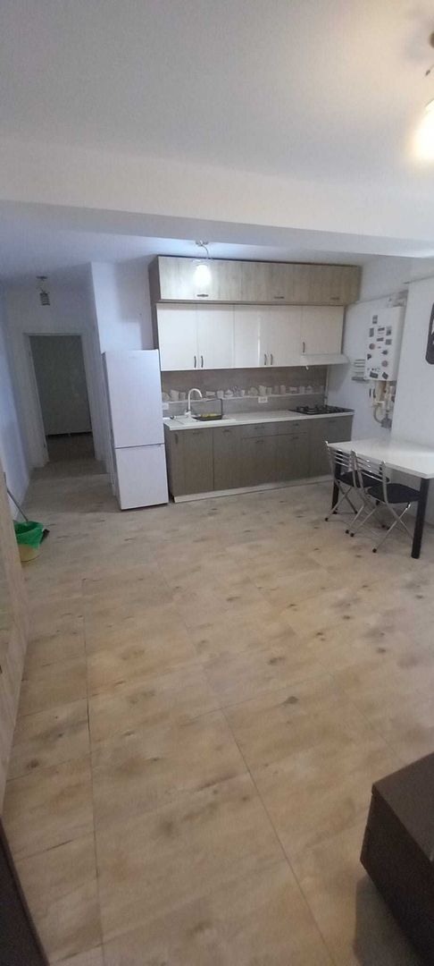 Apartament tip studio, bloc nou,Valea rosie - Poză 2