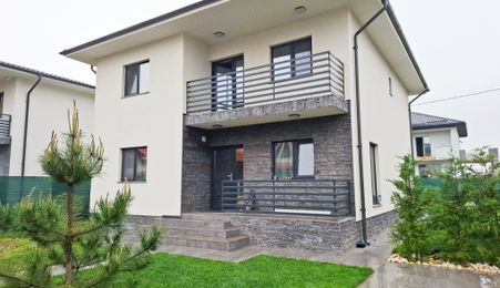Vila P+1E, cu 5 camere, Paulesti