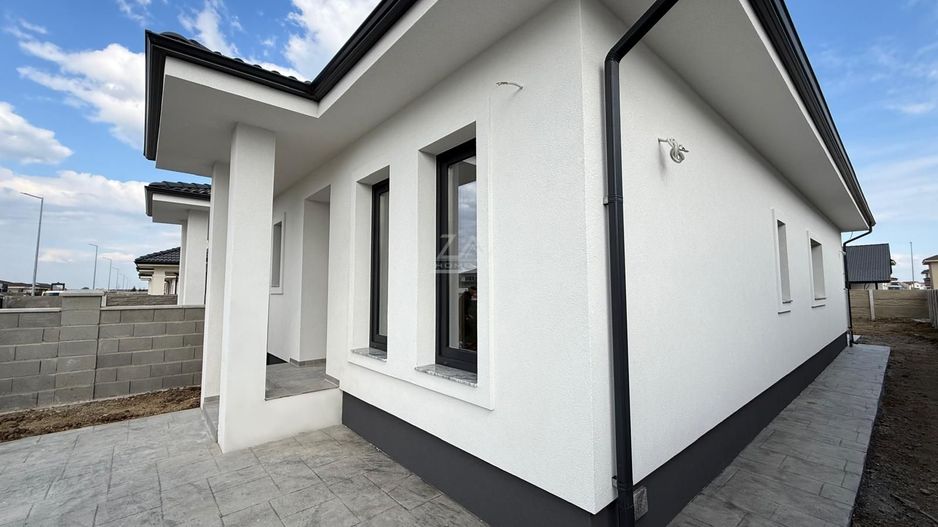 COMISION 0. Drumul Boilor - noul Lidl. Toate utilitatile. Terasa 18 mp. - Poză 3