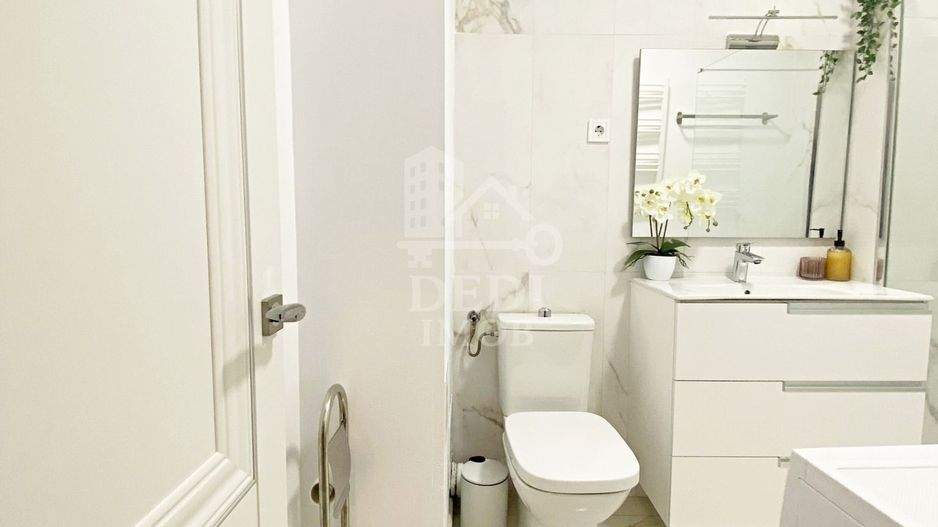 Apartament cu 2 camere de vanzare zona Rogerius, Oradea - Poză 8