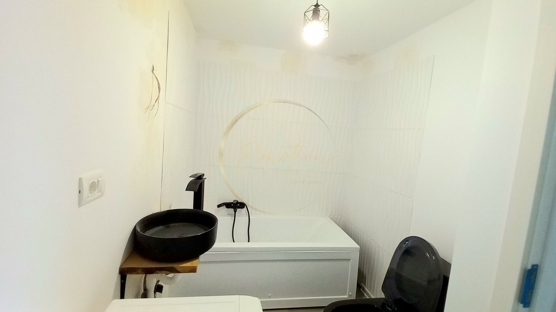 NOU | Casă cu 3 camere + mansardă | CURTE PRIVATĂ ÎNTR-O ZONĂ REZIDENȚIALĂ - Poză 7