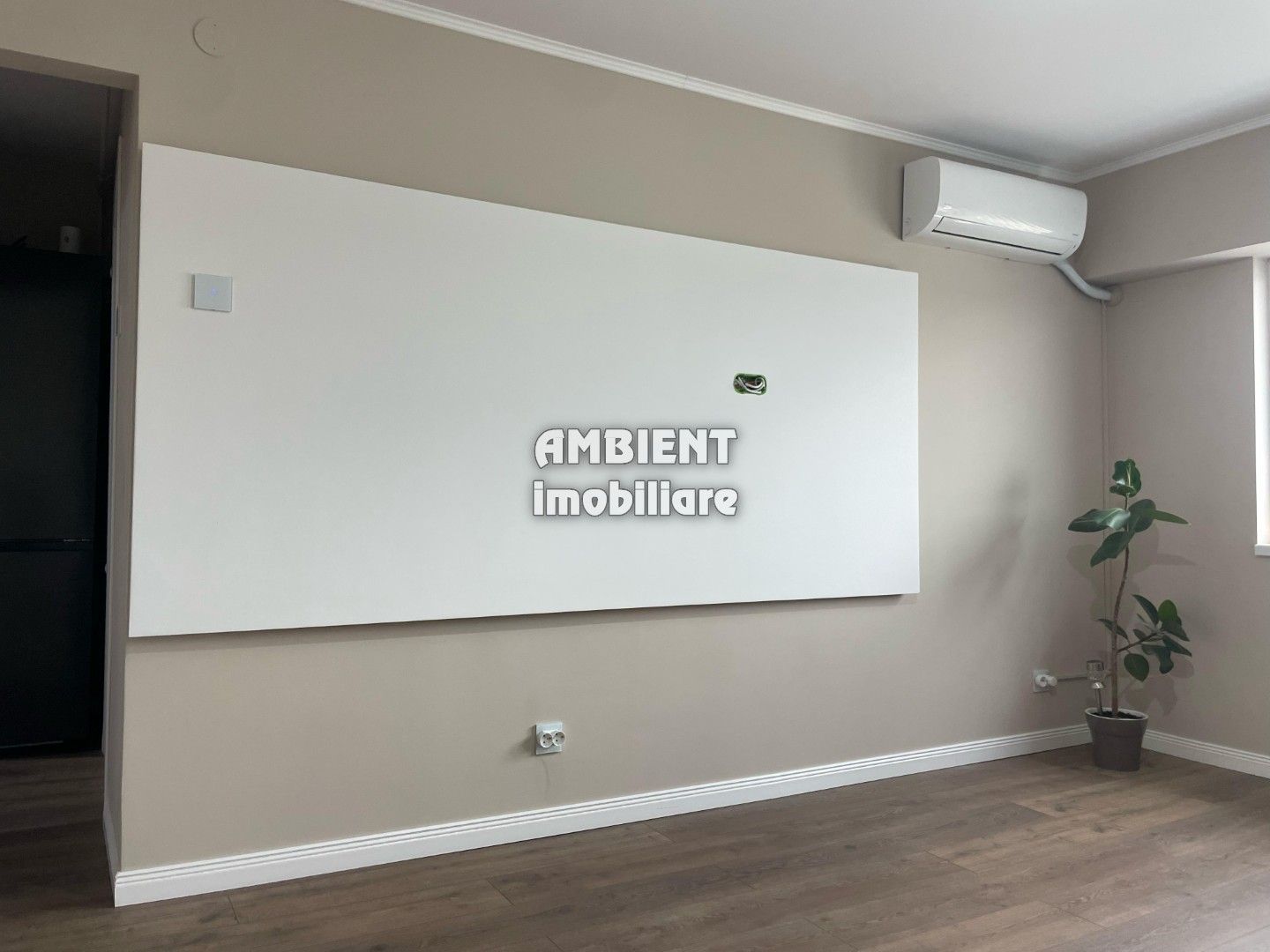 Apartament 3 camere, renovat total in 2025, mobilat și utilat, zona GARĂ; - Poză 7