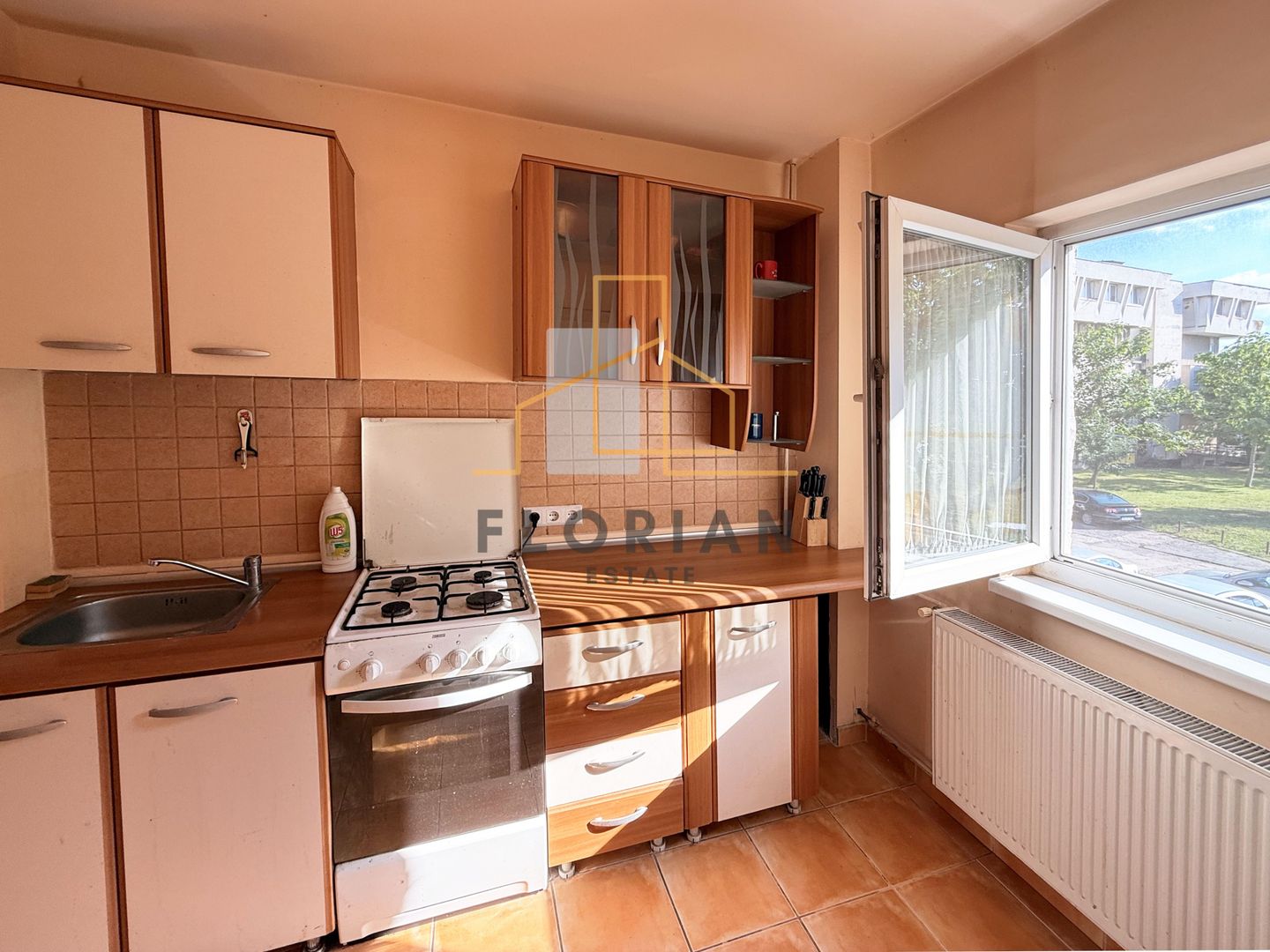 Apartament 2 camere, langa Casa Tineretului, zona Spitalul Judetean - Poză 9