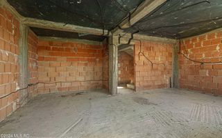 CREVEDIA, DUPLEX 264 MP, LOT 724 MP, LA ROSU! - Poză 5