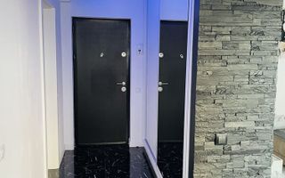 Apartament cu 2 camere de vanzare zona Vest - Poză 3