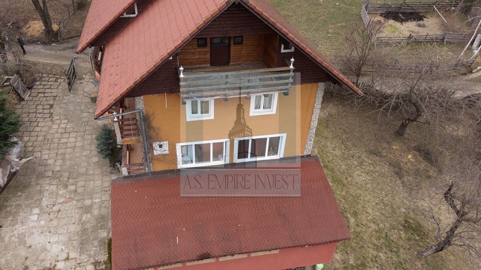 Pensiune 17 camere - zona Bran - Poză 8