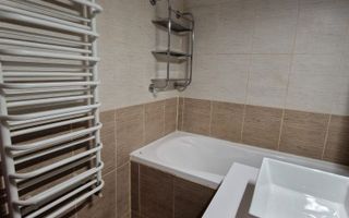 Vanzare 2 Camere Ready-To-Move Unirii - Mircea Voda - Bloc Monolit 2002 - Poză 3