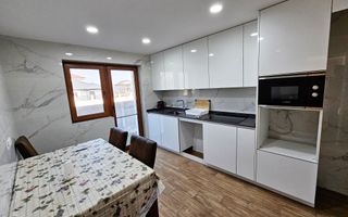 1/2  Duplex, 190 mp utili, 300 mp teren, Alba-Micesti - Poză 2