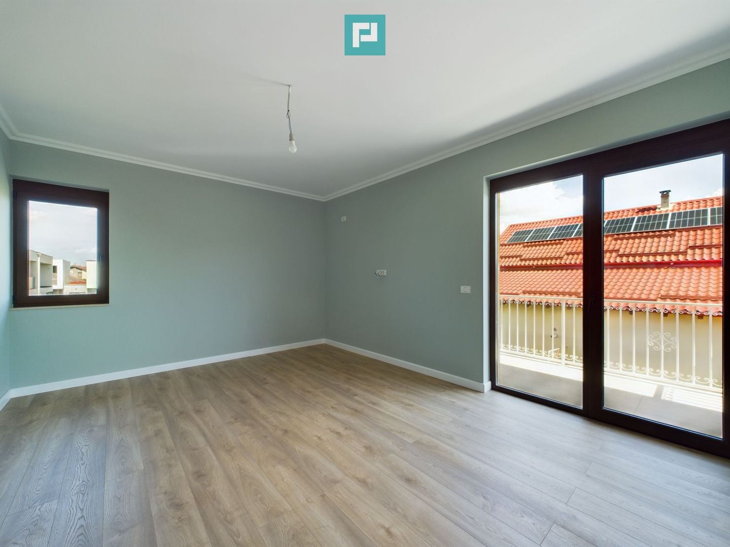 Casă tip duplex Dumbrăvița despărțit prin spațiu tehnic - Poză 12