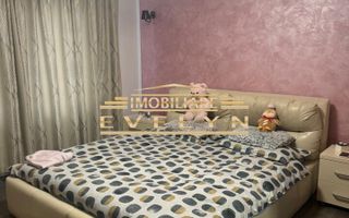 Casă de vânzare – zonă liniștită , priveliște deosebită - Poză 2