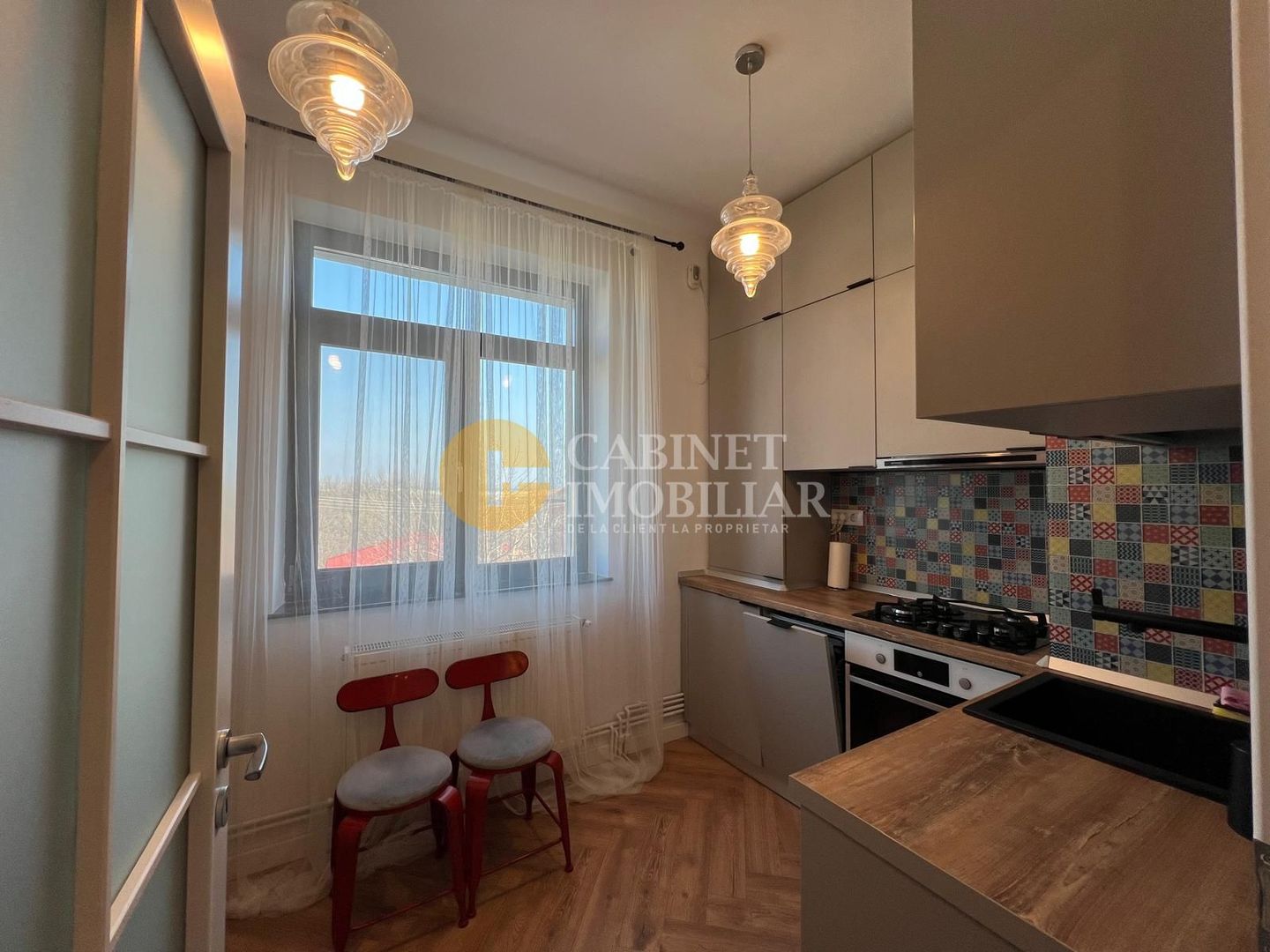 Sararie - 3 camere - Intabulat - Poză 3