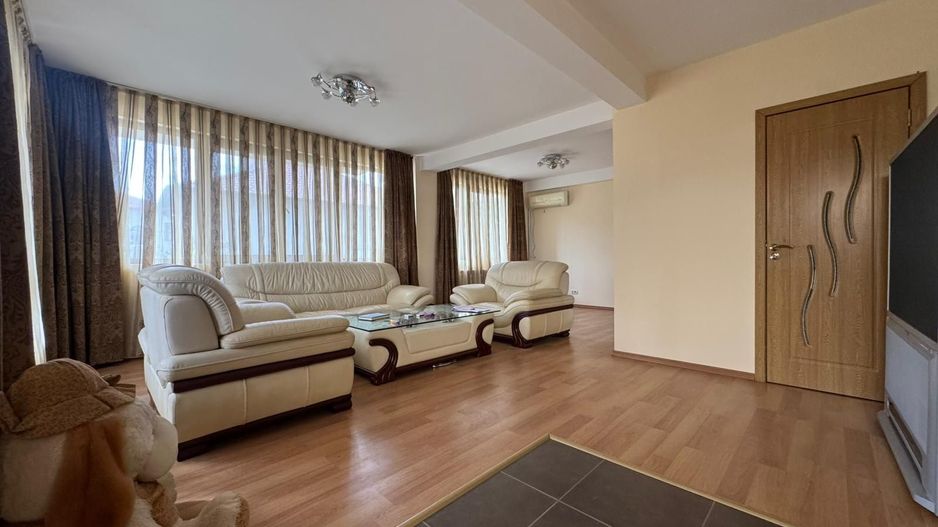 3 camere  || Voluntari || IDEAL PENTRU LOCUINTA SAU SPATIU COMERCIAL - Poză 4