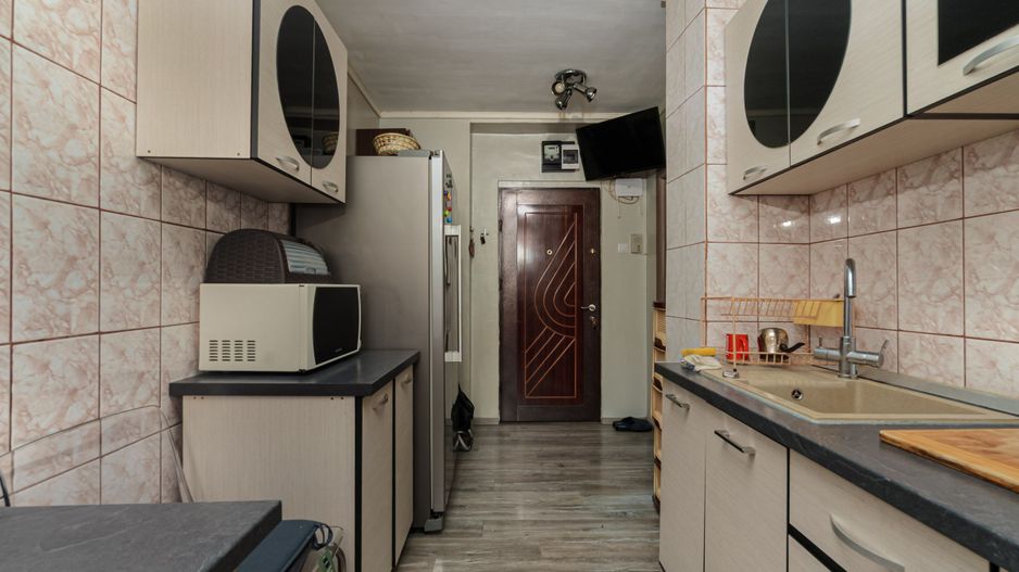 Apart 2 camere Titan 1 Decembrie vis-a-vis Auchan str Jean Steriadi - Poză 8