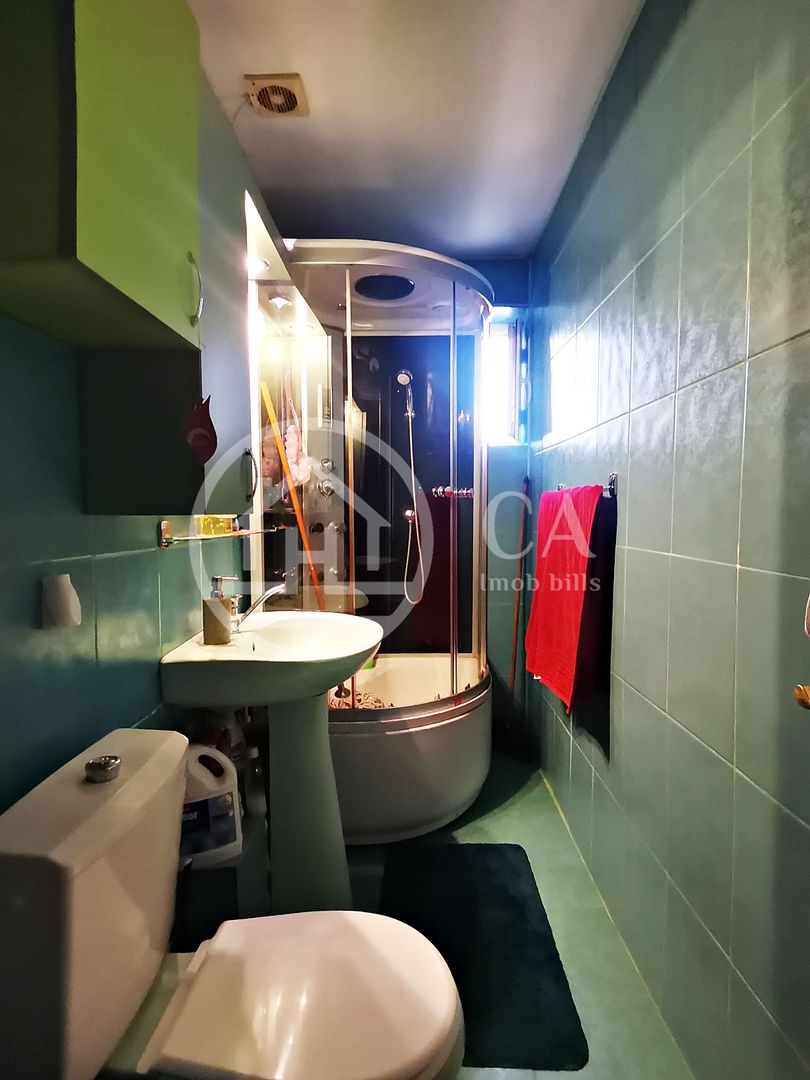 Apartament cu 4 camere de vanzare in Nufarul, Oradea - Poză 12