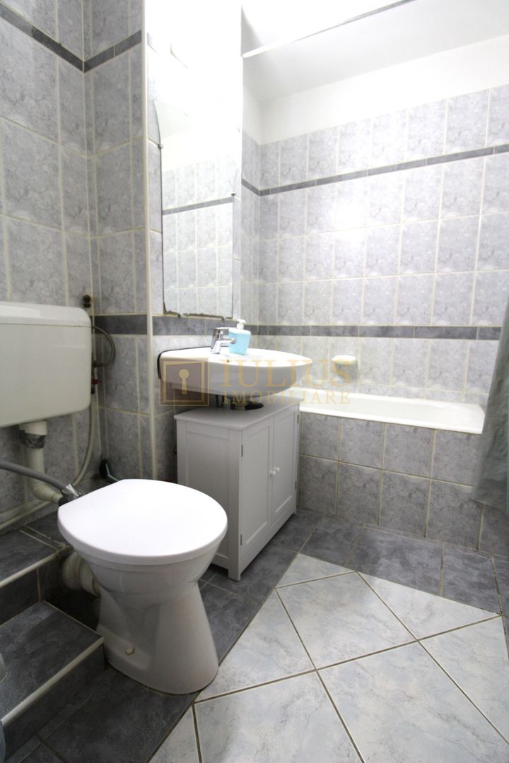 Apartament cu 3 camere, Bucovina-Torontalului - Poză 14