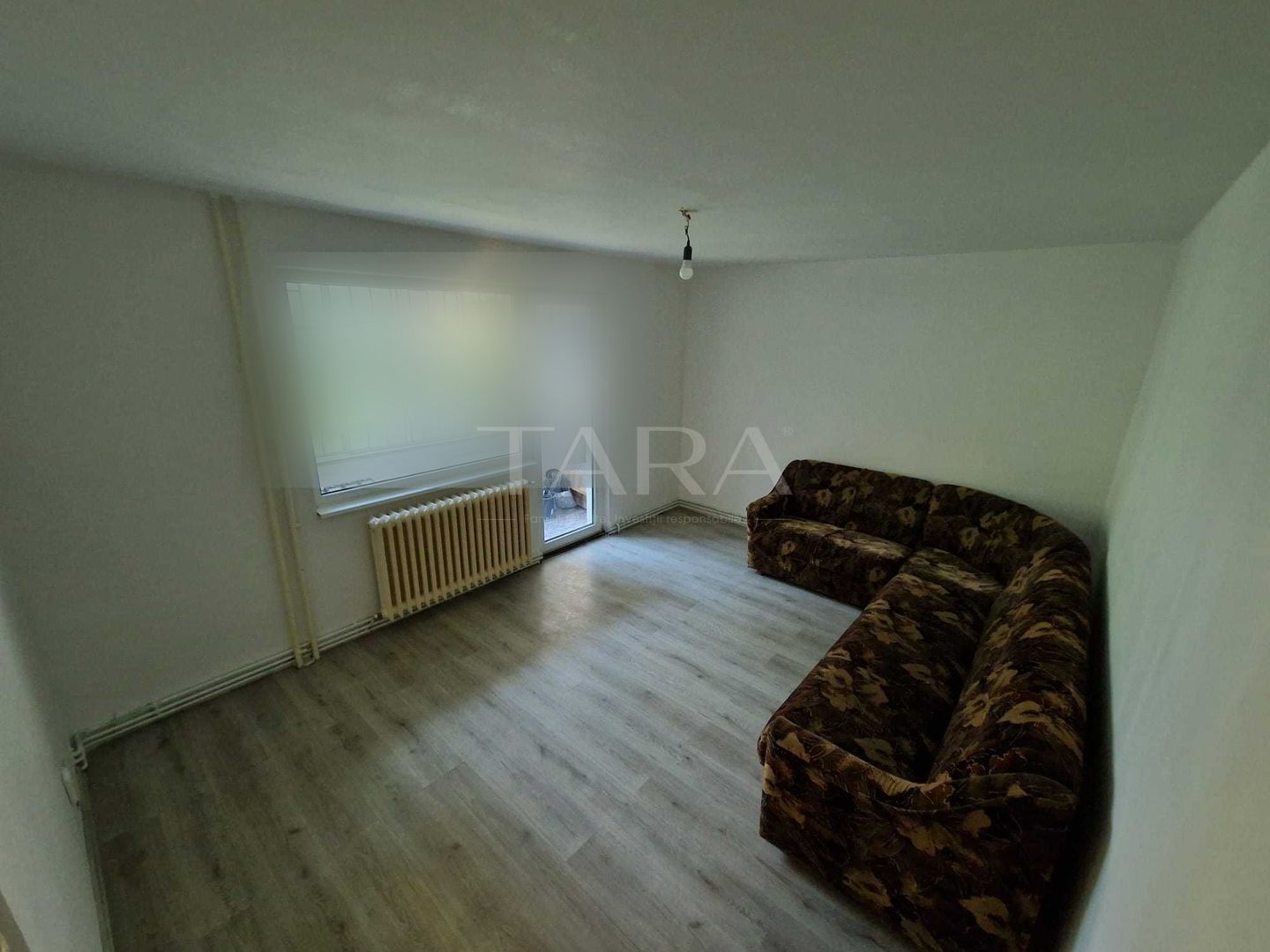 Apartament cu 3 camere, 2 băi și balcon mare, Mănăștur. - Poză 2