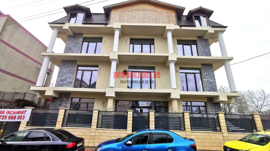 Ozana-Metrou 1 Decembrie 1918, Casa P+2+M, Prima Inchiriere - Poză 1