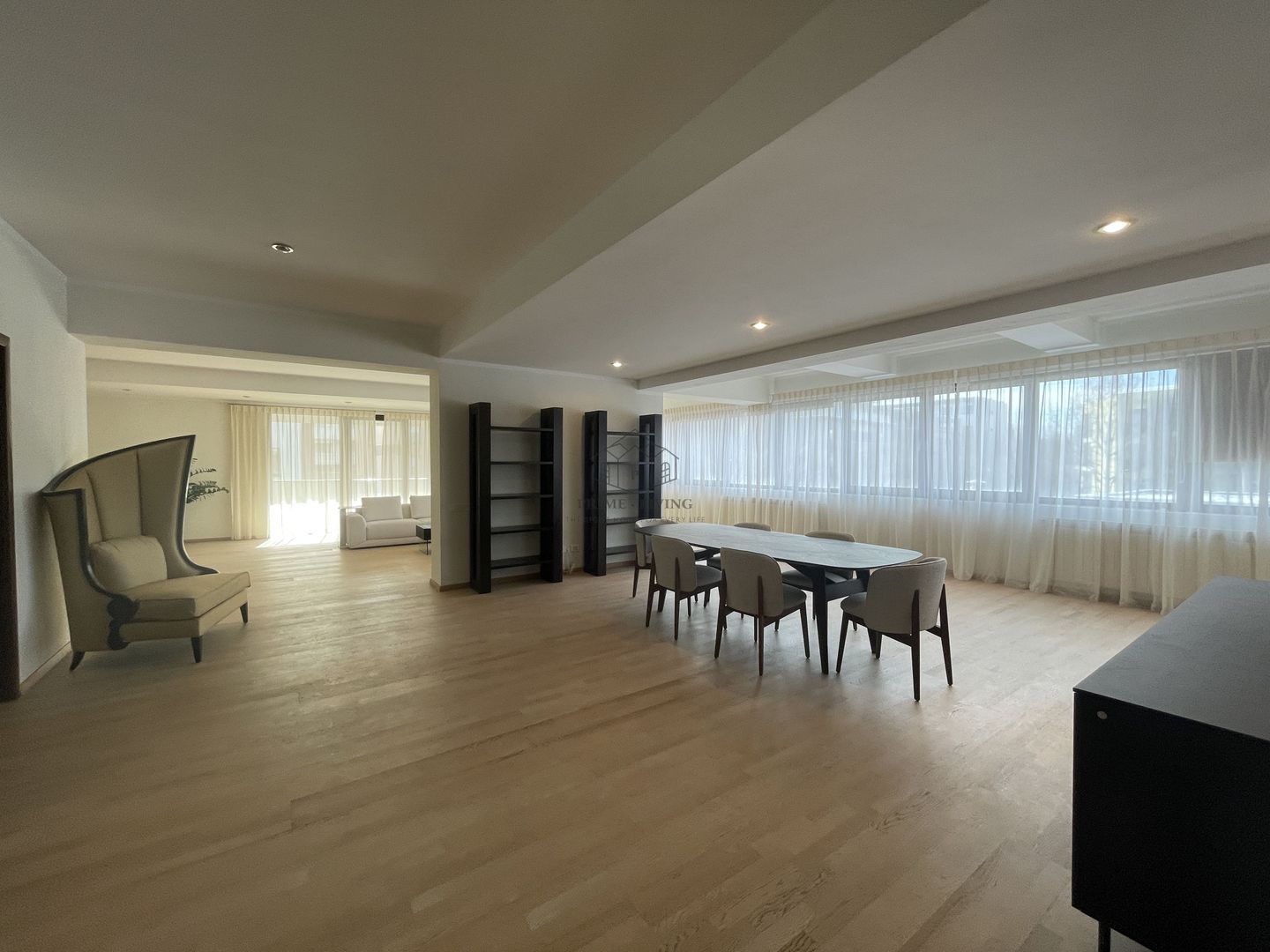 APARTAMENT SUPERB CU 3 DORMITOARE LA INCHIRIERE LANGA PARC HERASTRAU - Poză 17