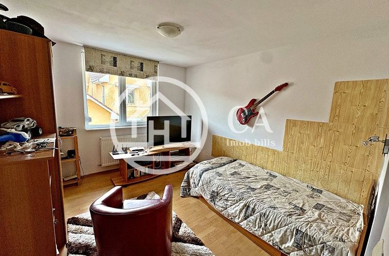 Casă de închiriat cu 4 camere în Sântandrei, Bihor - Poză 4