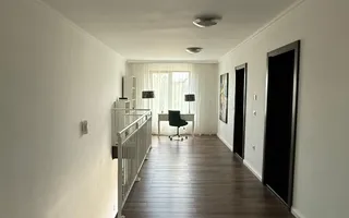 Casa mobilata si utilata , 5 camere, zona la Soare - Poză 13