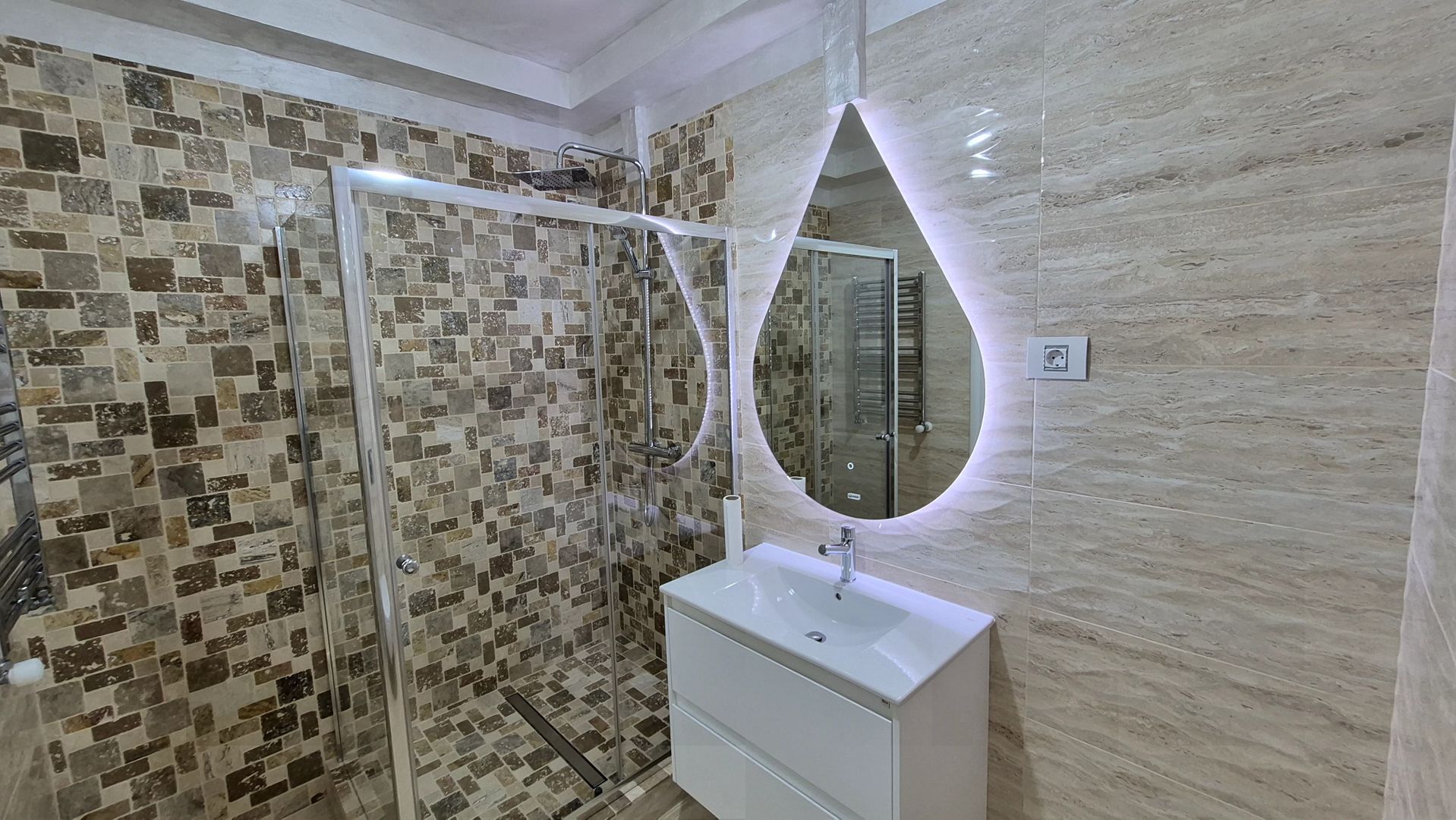 Apartament cu 2 camere 58,70 mp + loc de parcare Astorium comision 0% - Poză 6