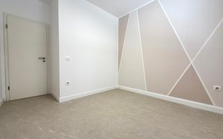 Spațiu Comercial Stradal | Parcare + Boxă - Poză 4
