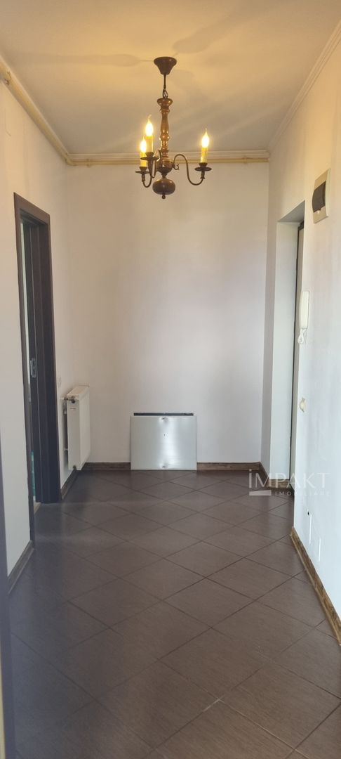Apartament cu doua camere de vanzare, cartier Europa! - Poză 6